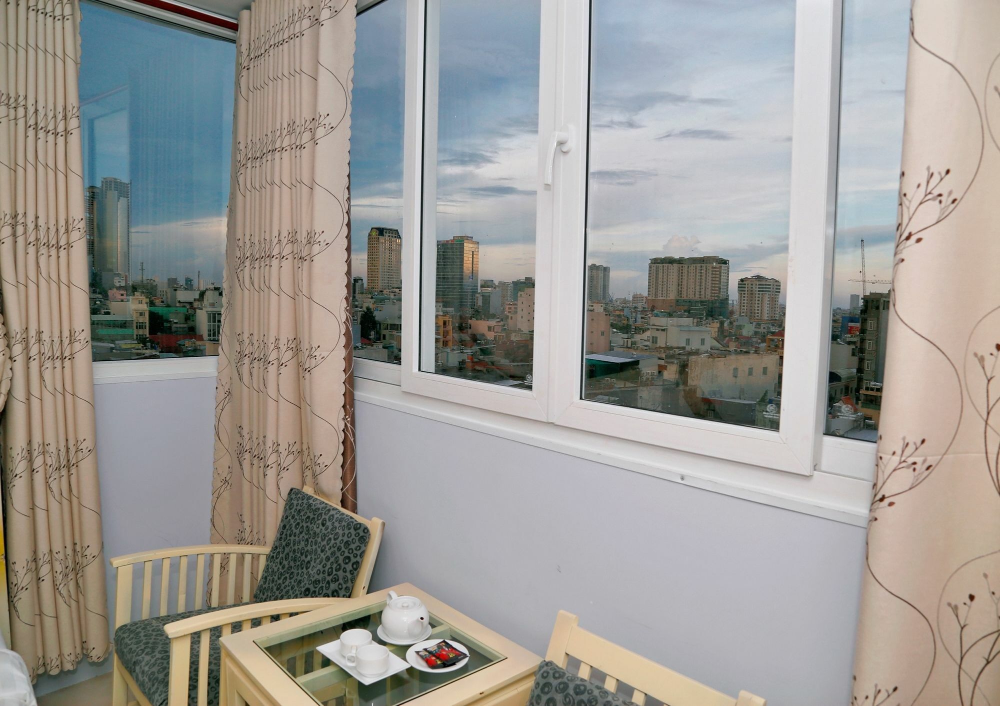 Kien Hotel 2 Bandar Ho Chi Minh Luaran gambar